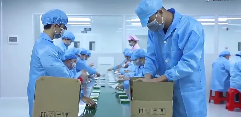 „FINÁLNA OBRANA“ PRED VÝROBKOM OPUSTIŤ fabriku